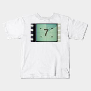 movie countdown 7 seconds Kids T-Shirt